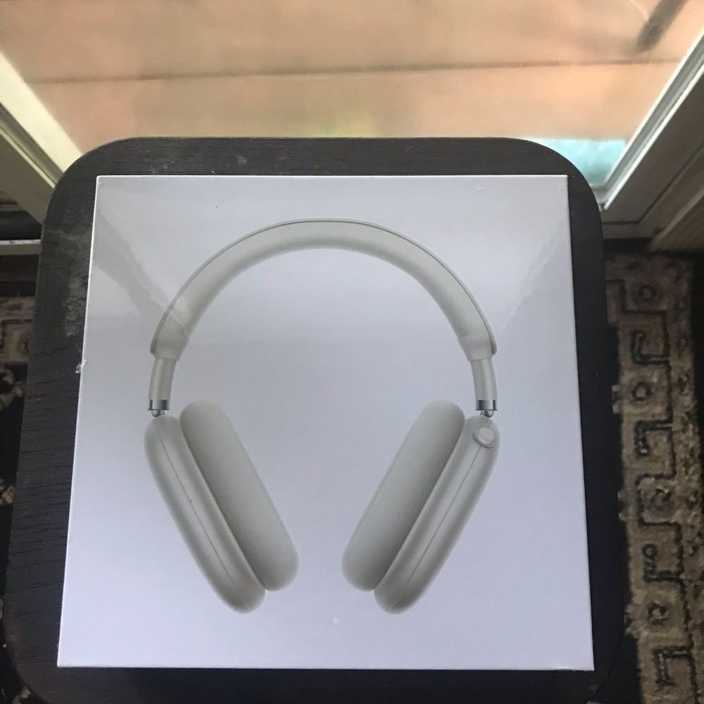 Khaki Headphone